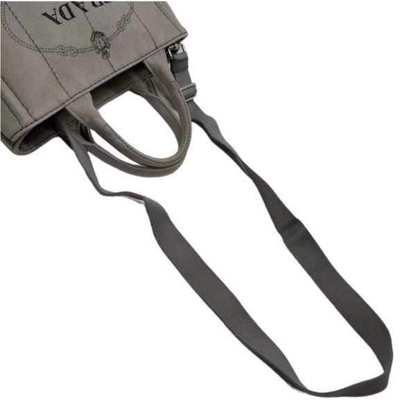 PRADA Canapa + COA - Picture 4 of 17